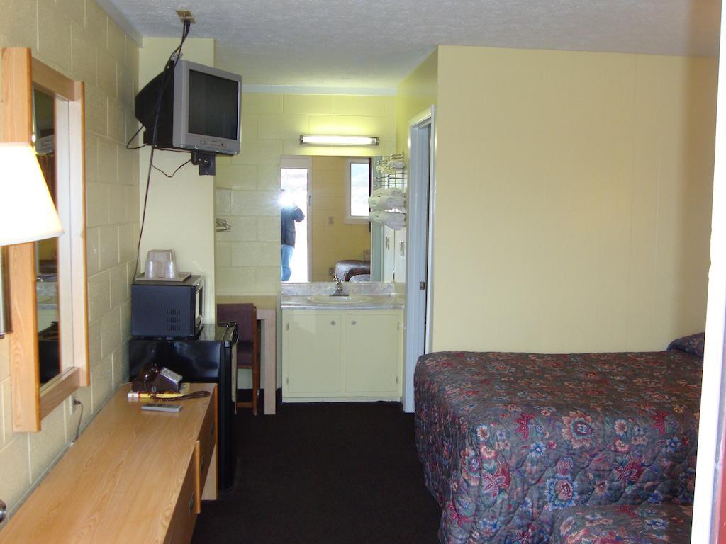 Economy Inn Crossville Zimmer foto